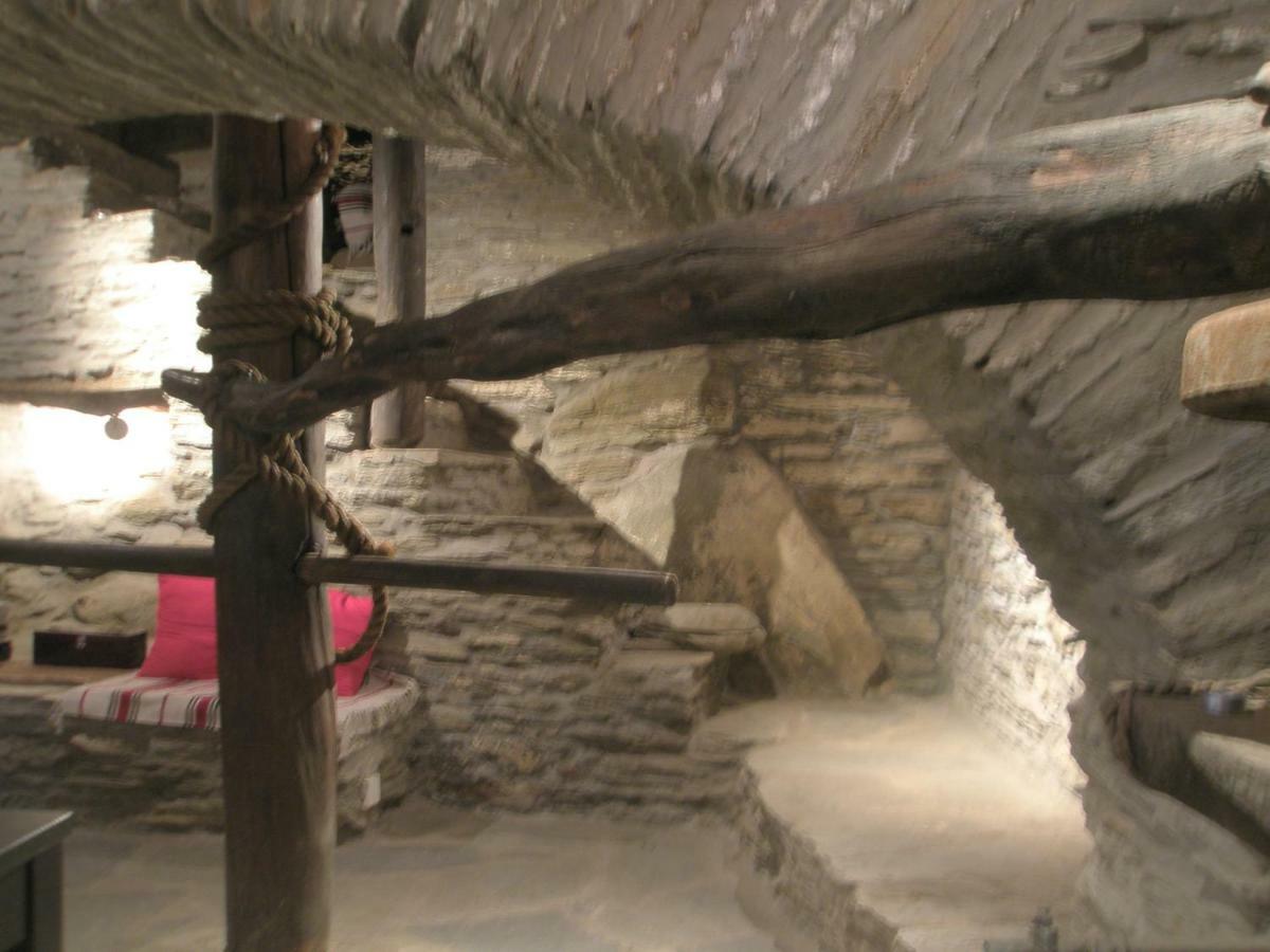 Cyclades Olive Museum'S Guest House Pitrofos Exterior foto