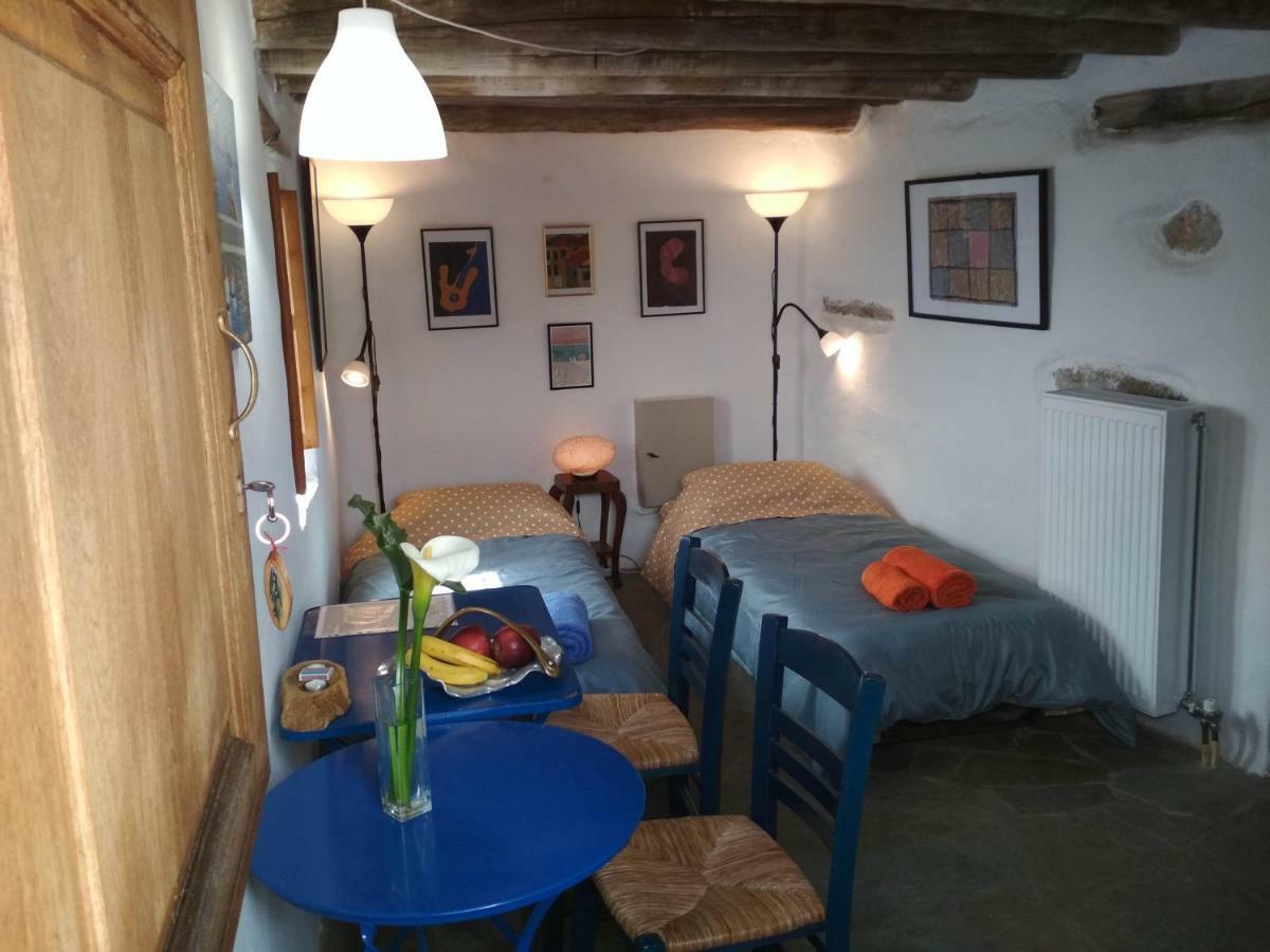 Cyclades Olive Museum'S Guest House Pitrofos Exterior foto