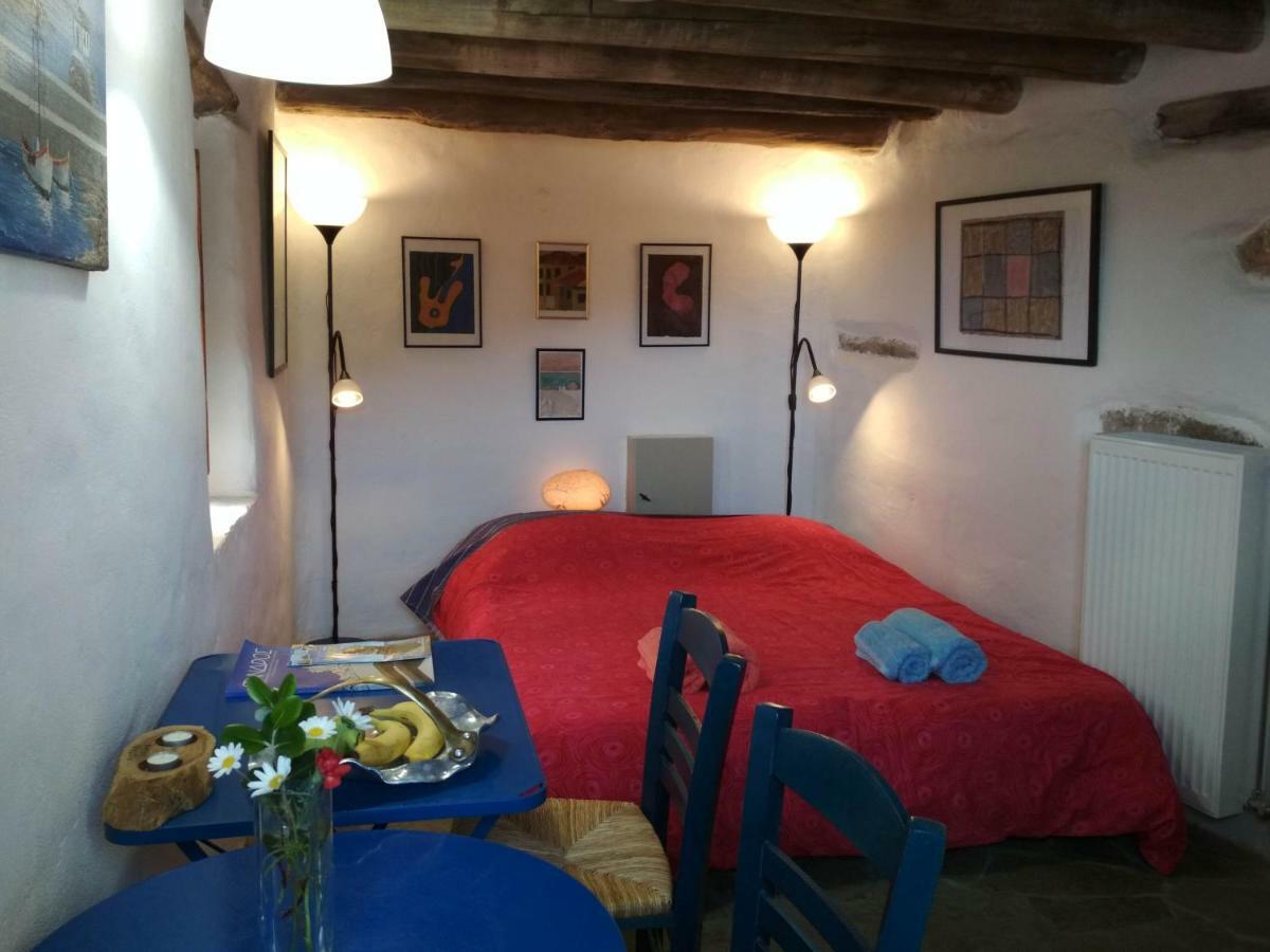 Cyclades Olive Museum'S Guest House Pitrofos Exterior foto